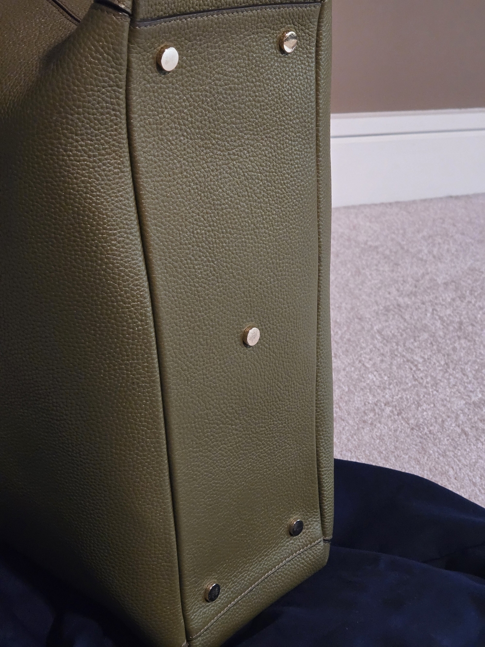 Aspinal of London - Rare Green Pebbled Leather Top-Handle Tote with Charm - Picture 5 of 13